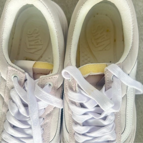 Vans Old Skool Overt CC Sneakers White Light Gray Size Men7.5 / Women 9 - Picture 3 of 8